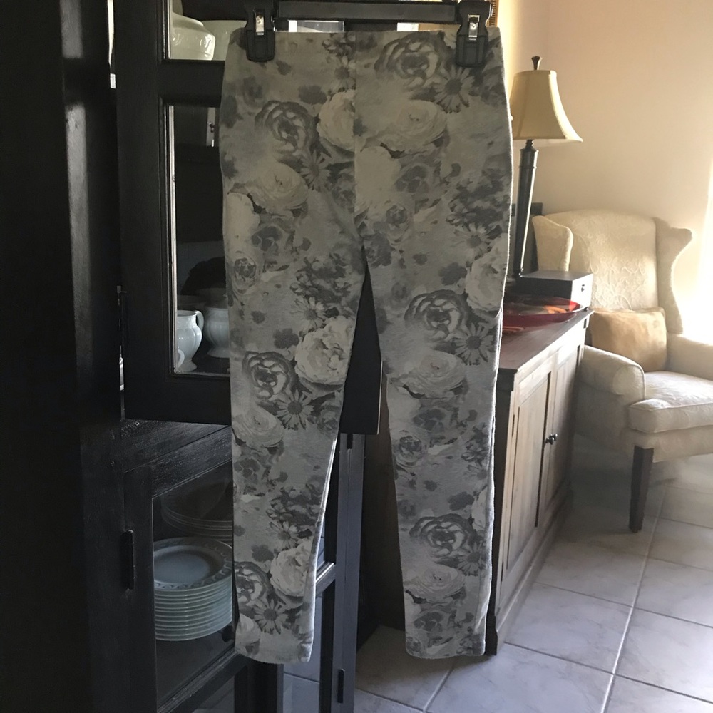 Gap Kids Girls Floral Leggings